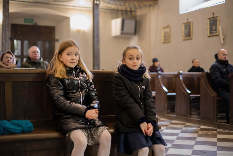 Chrzest swiety w Kosciele Karola Boromeusza na Karczowce w Kielcach 10