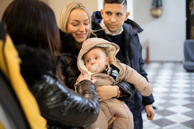 Chrzest swiety w Kosciele Karola Boromeusza na Karczowce w Kielcach 9